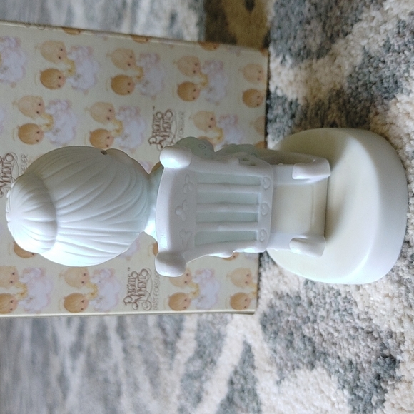 Precious Moments The Purr-fect Grandma Porcelain Figurine Collector Item… - Picture 4 of 13